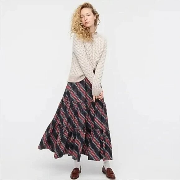J. Crew Tiered Maxi Skirt in Black Stewart Tartan Taffeta S - Picture 2 of 8